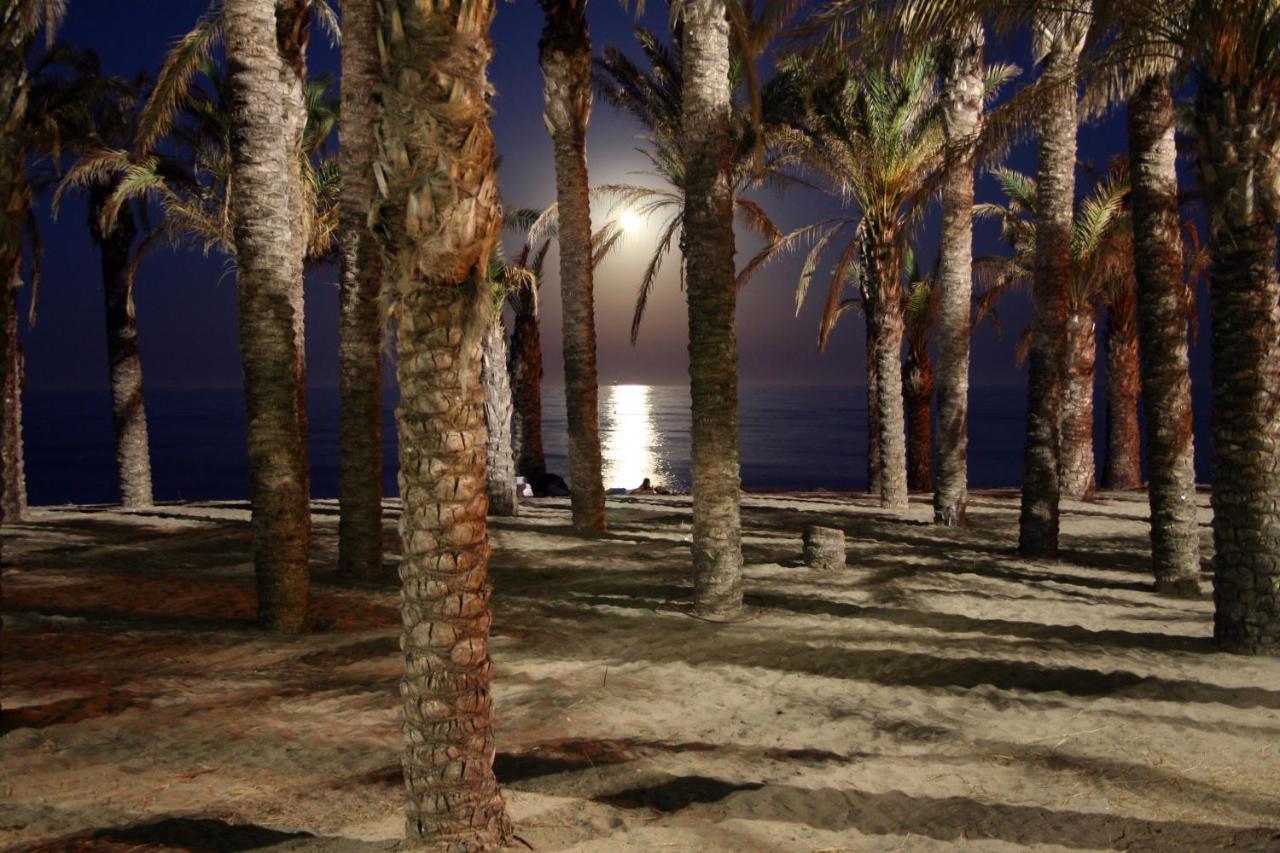 Mara's La Mar - Beachfront Tiny House - Bajondillo Torremolinos